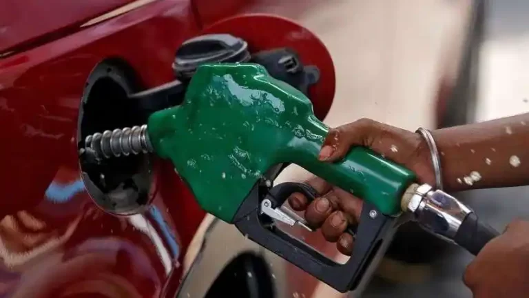 184044-petrol-5-pixabay