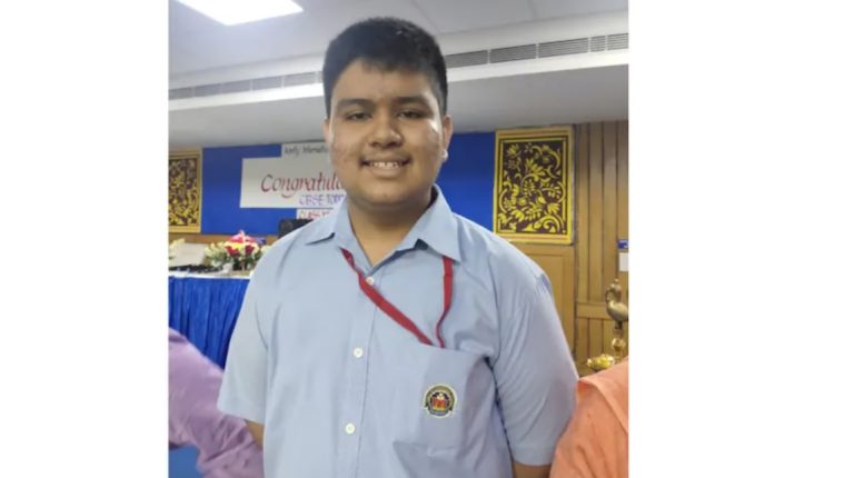 CBSE T10th Topper