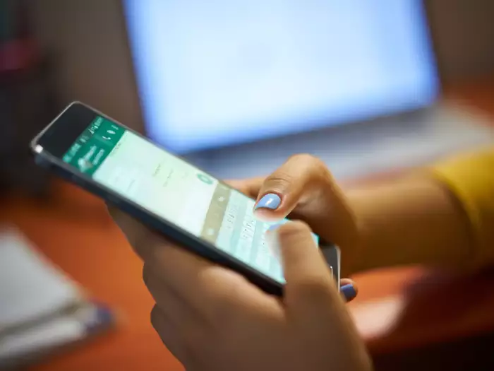 बिना पहचान बताएं WhatsApp पर करें मन भरकर बातें, छुपा रहेगा आपका फोन नंबर
