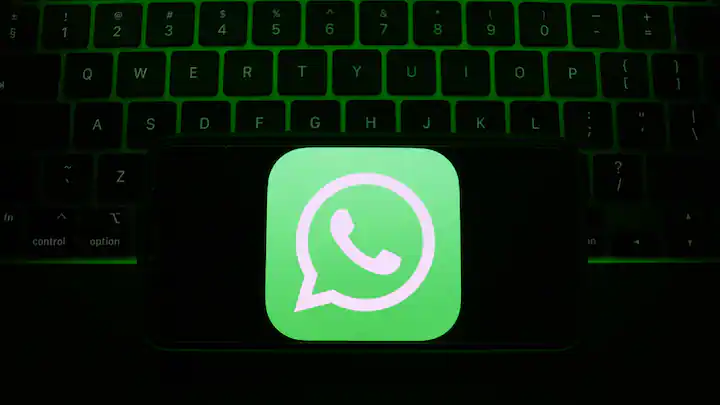 WhatsApp India: 'भारत छोड़कर चले जाएंगे', व्हाट्सएप ने क्यों दी धमकी? सरकार के किस फैसले से नाराज है जुकरबर्ग की कंपनी
