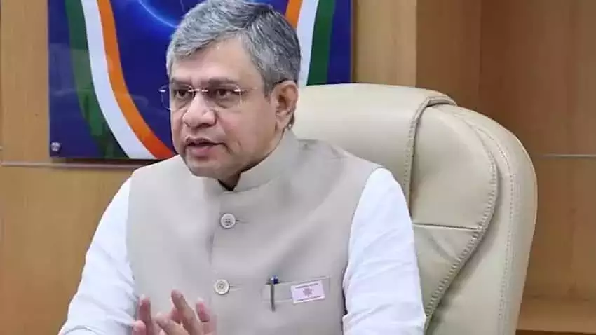 UPSC में लेटरल एंट्री के फैसले पर क्यों लगाई गई रोक, सरकार ने बता दी ये बड़ी वजह
