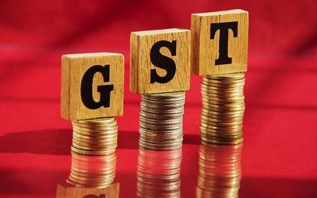 GST Rates: खत्म होगा जीएसटी का एक स्लैब, 70 से 100 सामान होंगे सस्ते-महंगे, लेकिन कब? बस दो दिन में हो जाएगा मालूम