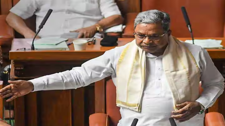 MUDA Case: कर्नाटक हाईकोर्ट से CM सिद्धारमैया को बड़ा झटका! अदालत ने कहा- 'राज्यपाल का FIR का आदेश सही'